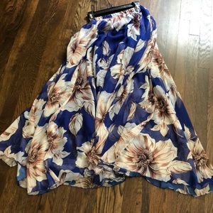 Chicwish floral skirt- New with Tags